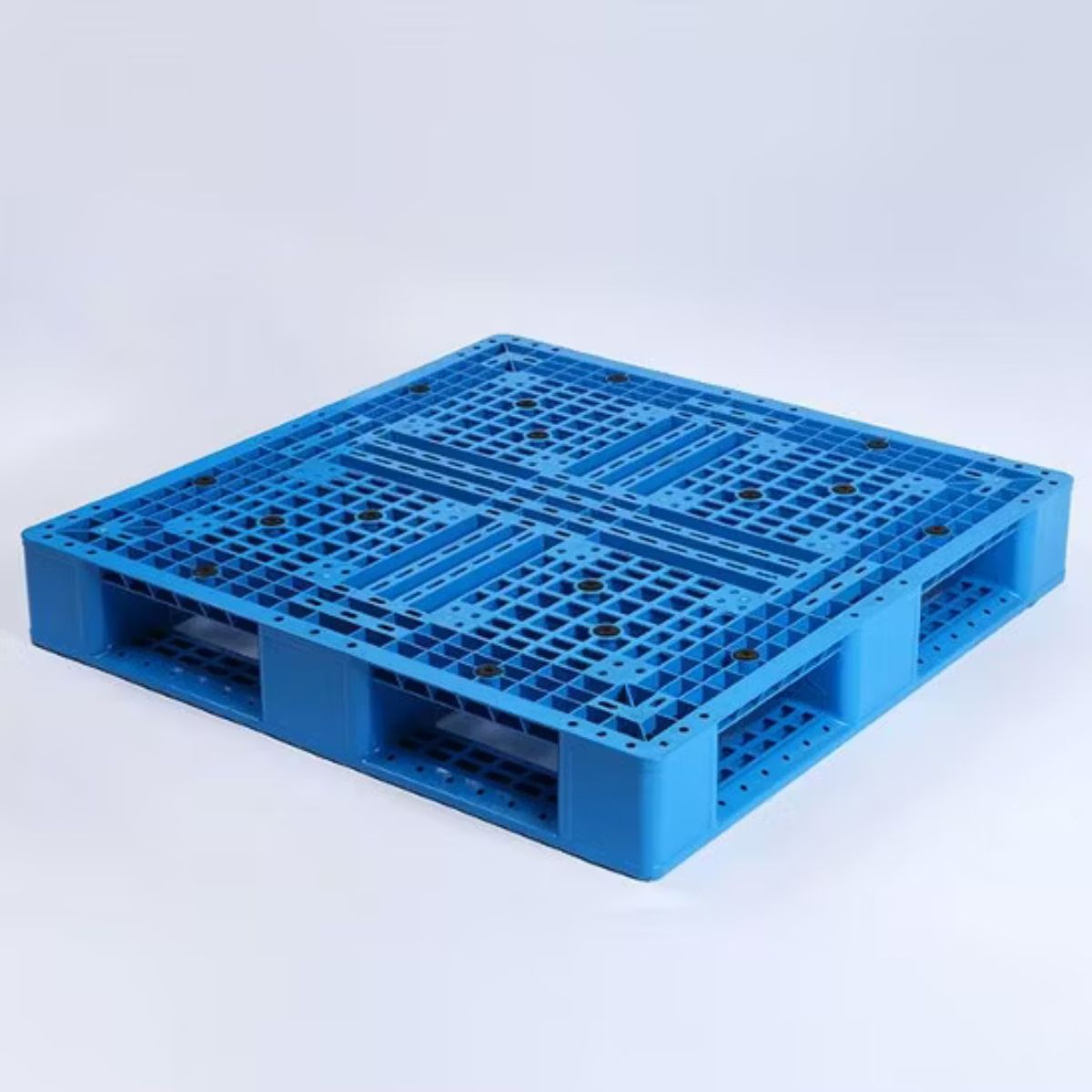 Pallet nhựa